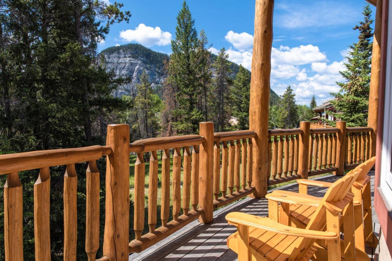 Hi Banff Alpine Centre - Hostel Exterior photo